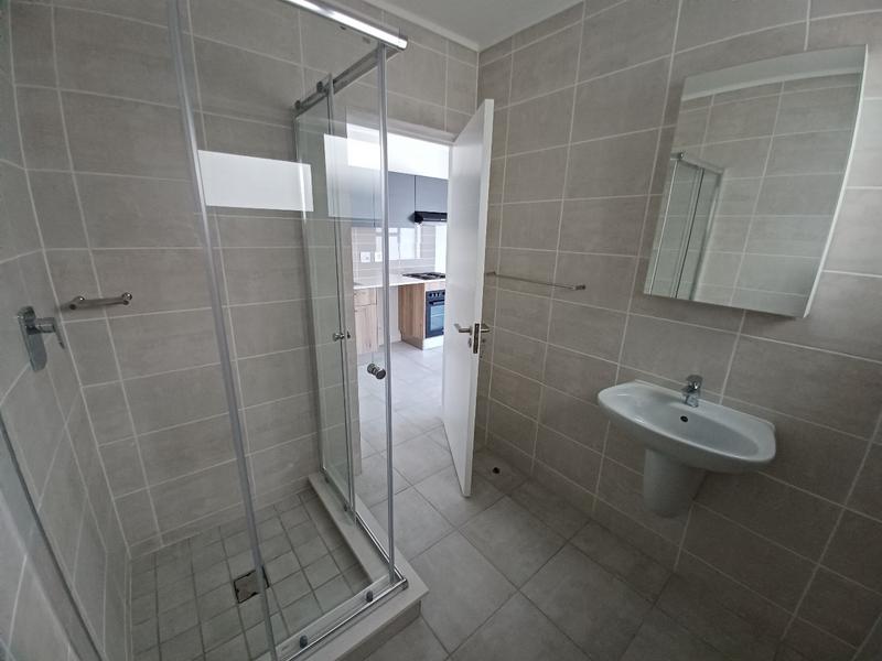 To Let 1 Bedroom Property for Rent in Gordons Bay Western Cape